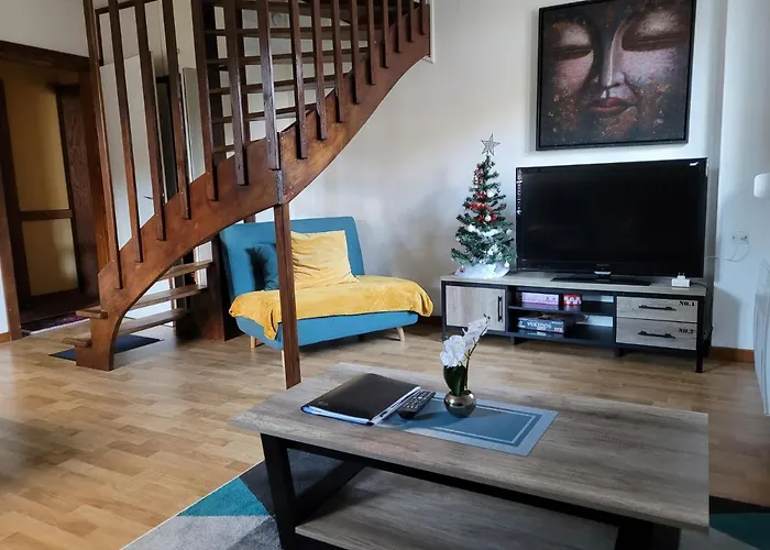 Beau Duplex A Proximite Du De Avec Place De Parking Apartmán *